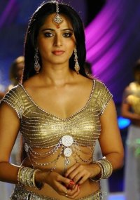 anushka shetty_teluguvox 6